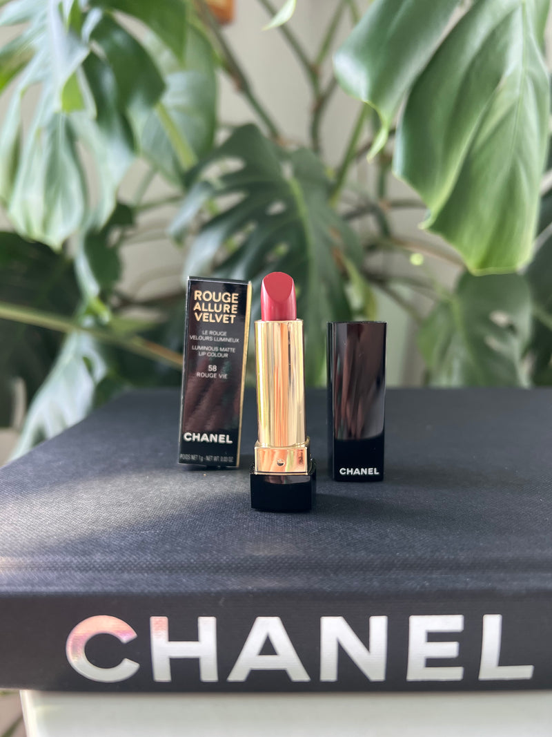 CHANEL Rouge Allure Velvet MINI 58 Rouge Vie Luminous Matte Lipstick