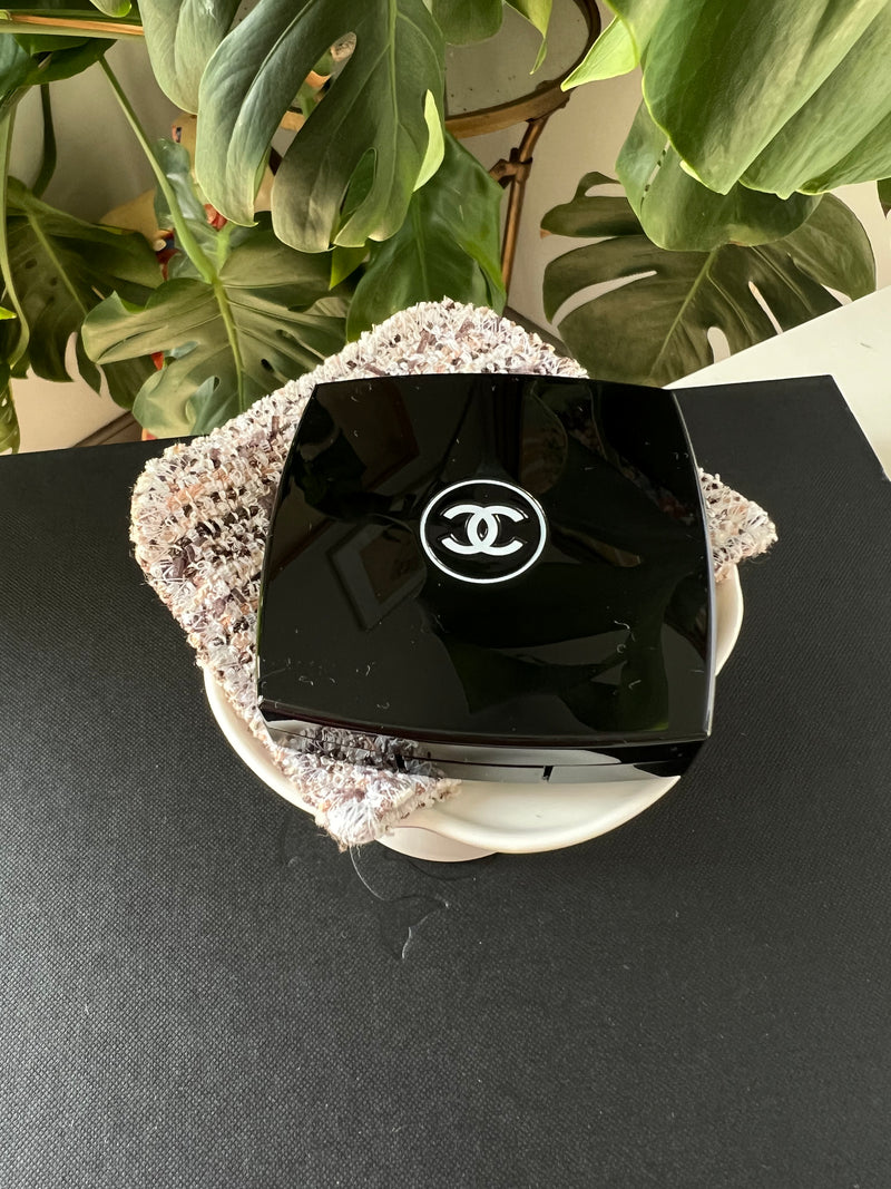 CHANEL Les 4 Ombres Tweed Multi-Effect Quadra Eyeshadow 04 Tweed Brun Et Rose