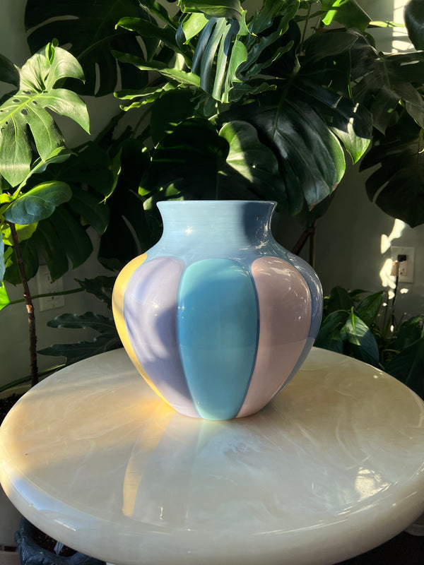 Vohann of California 90s Pastel Balloon Vase