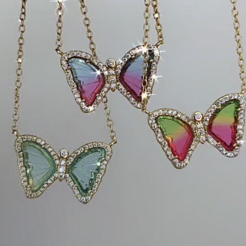 MINI BUTTERFLY NECKLACE IN AQUA GREEN